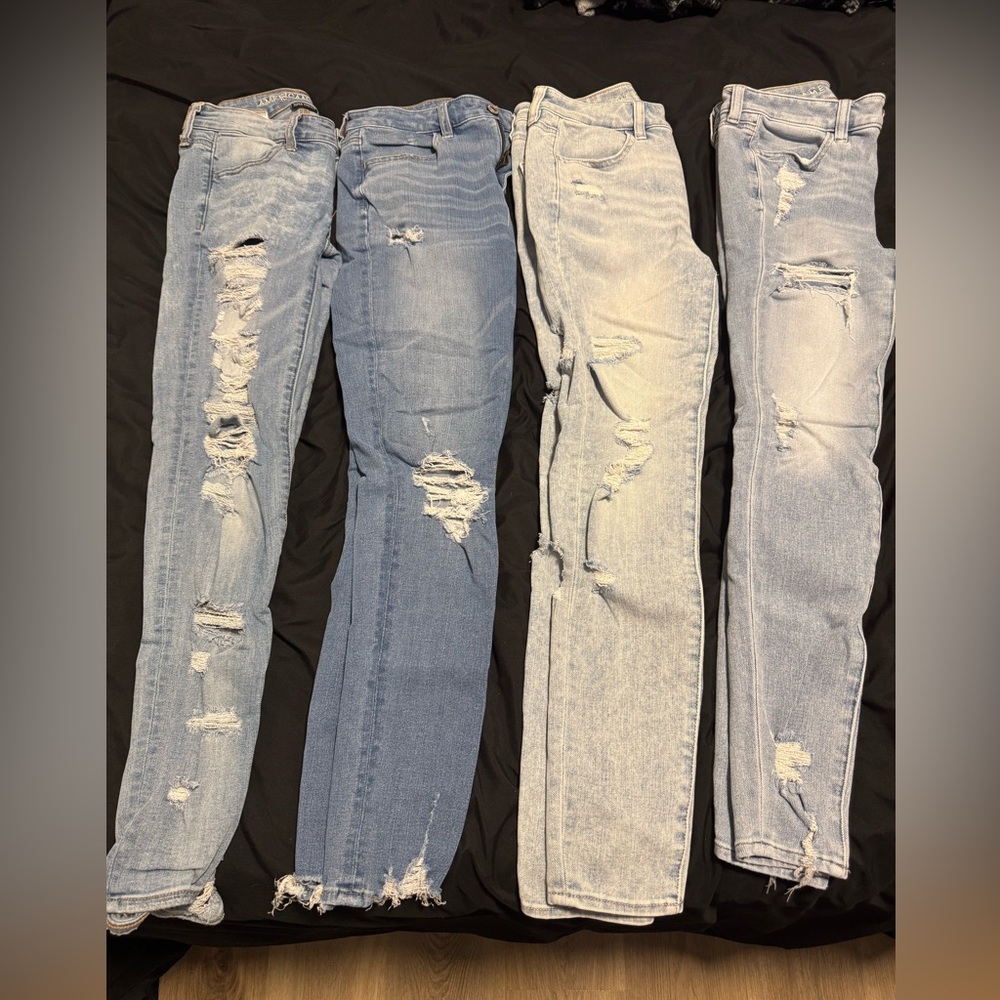 American Eagle Outfitters Distressed Blue and Light Blue Skinny Jeans